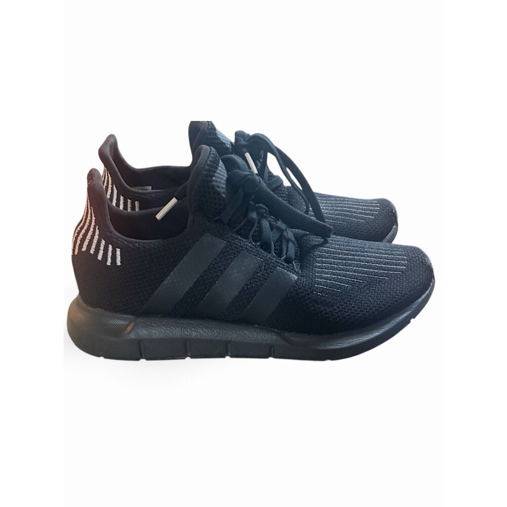 Size 8 - adidas Swift Run 1.0 Black Wonder Quartz W